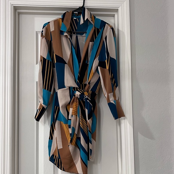 Geometric Wrap Dress - long sleeve - Picture 1 of 2
